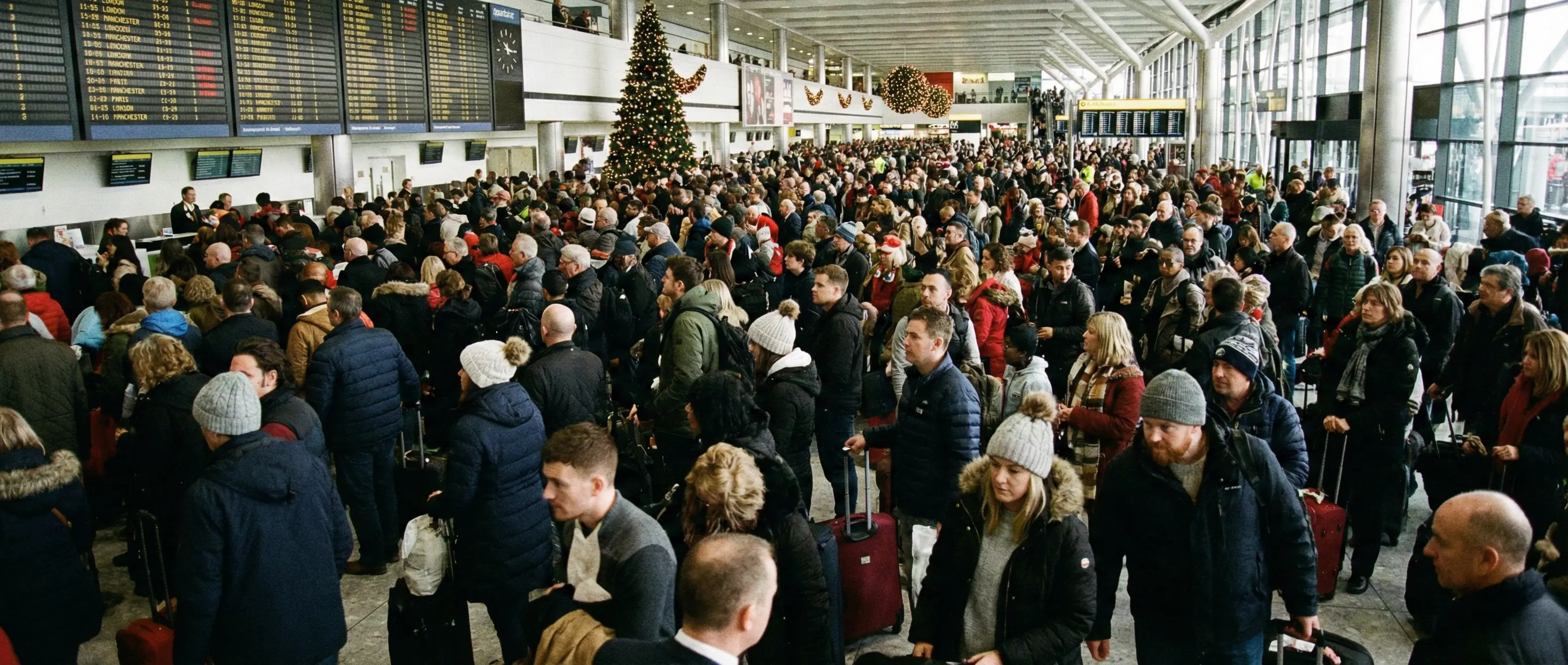 UK Julerejsekaos: Lufthavne, Tog og Veje Forklaret for Rejsende